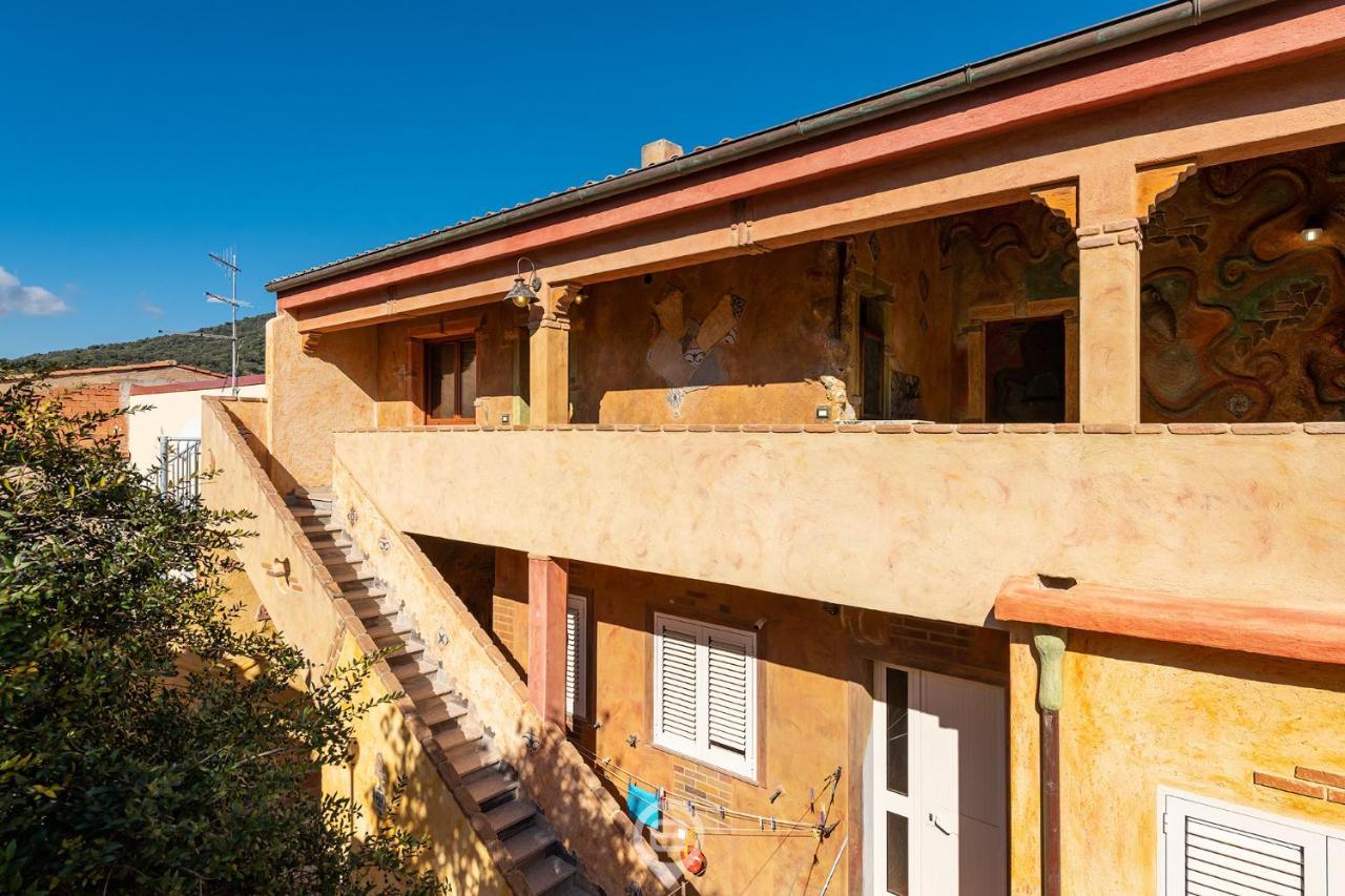 Gaudi Guesthouse 툴라다 외부 사진